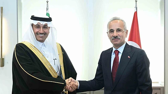 Suudi Ulaştırma Bakanı, Togg ile tur attı