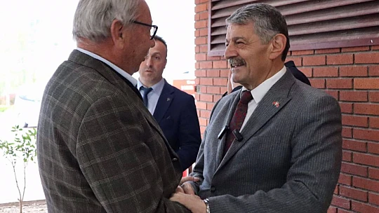 Akın, Ulus'u çıkmaz sokak olmaktan kurtaracağız