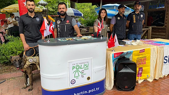 Polis Eşleri Derneğinden Çeşm-i Cihan'da Kermes