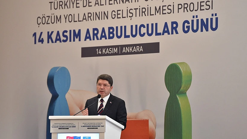 Bakan Tunç, 'Yeni anayasaya ihtiyaç var'